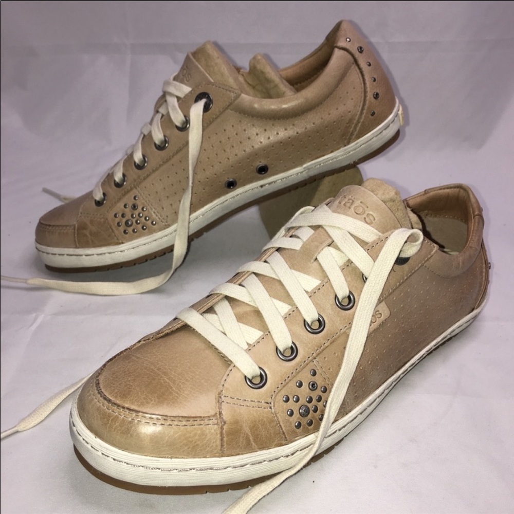 NWOT Taos FREEDOM Size 9